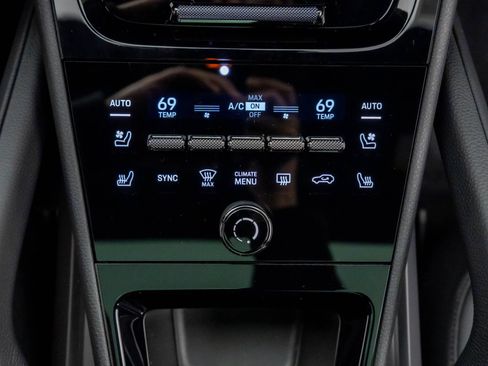 New 2026 Porsche Cayenne AWD/4WD image 21