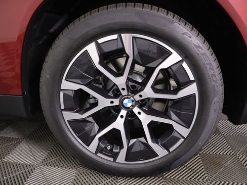 Certified 2025 BMW X3 xDrive30i w/ Convenience Package image 33