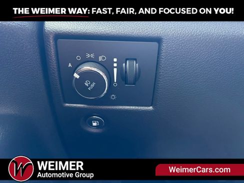 Used 2021 Jeep Grand Cherokee Laredo AWD/4WD image 27