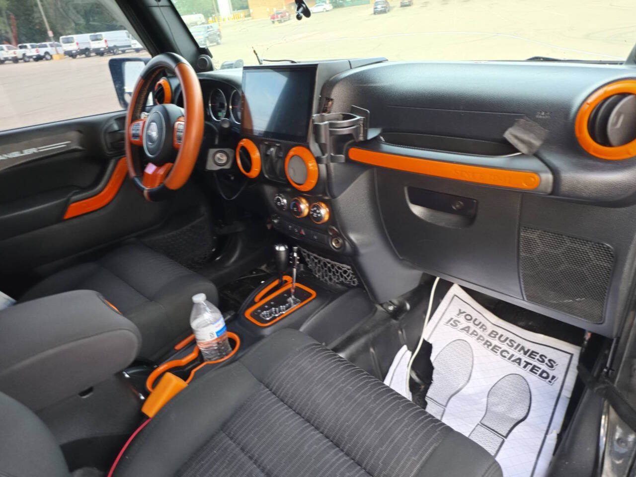 Used 2012 Jeep Wrangler Sahara w/ Dual Top Group AWD/4WD image 28