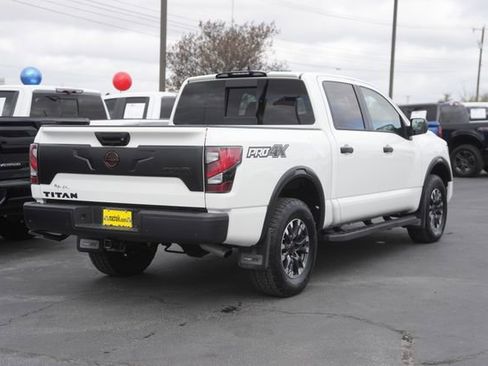 Used 2024 Nissan Titan PRO-4X w/ Pro-4x Utility Package image 6