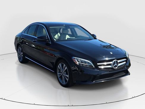 Used 2021 Mercedes-Benz C 300 Sedan image 3