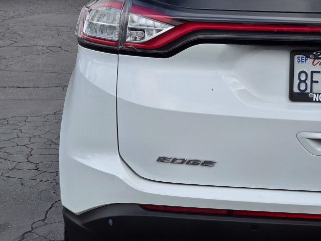 Used 2018 Ford Edge SEL w/ Equipment Group 201A FWD image 8