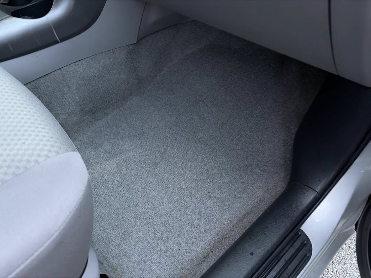 Used 2007 Toyota RAV4 2WD image 30