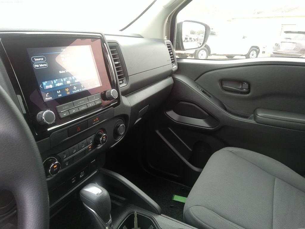 Used 2022 Nissan Frontier S RWD image 19