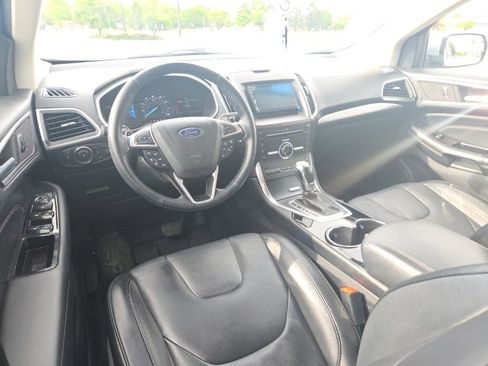 Used 2016 Ford Edge Titanium AWD/4WD image 13