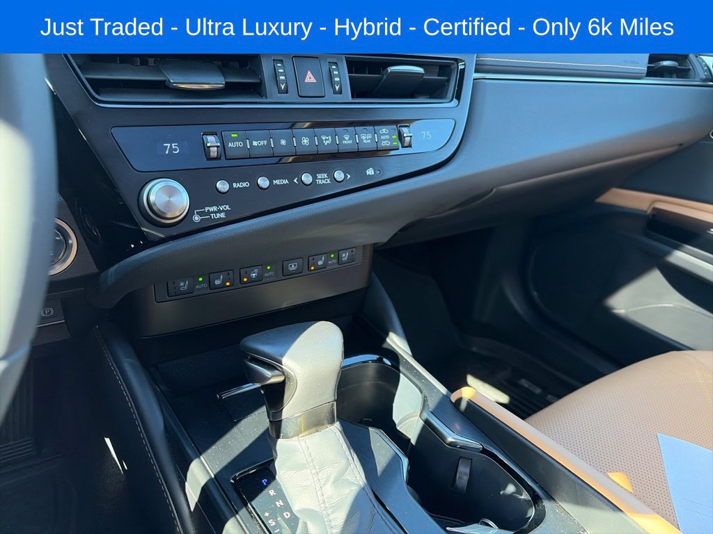 Used 2025 Lexus ES 350 Ultra Luxury w/ Accessory Package (Z1) FWD image 11