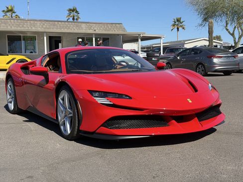Used 2023 Ferrari SF90 Stradale image 8