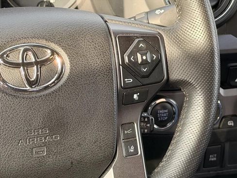 Used 2023 Toyota Tacoma TRD Sport AWD/4WD image 17
