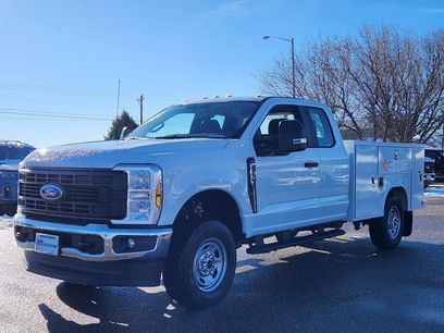 New 2026 Ford F250 XL w/ XL Chrome Package