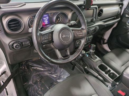 Used 2019 Jeep Wrangler Sport AWD/4WD image 11