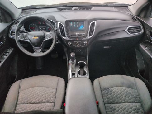 Used 2018 Chevrolet Equinox LT image 9