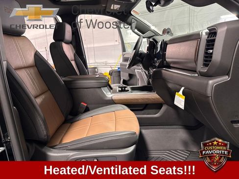 New 2026 Chevrolet Silverado 2500 High Country w/ High Country Premium Package AWD/4WD image 28