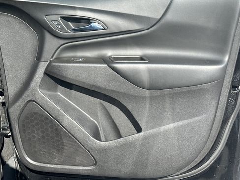 Used 2024 Chevrolet Equinox LT AWD/4WD image 14