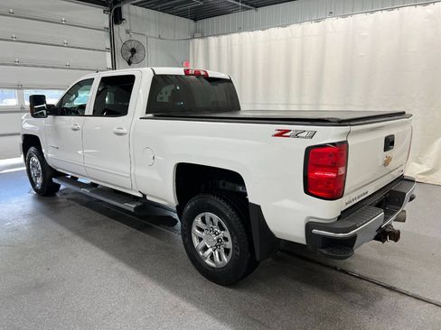 Used 2018 Chevrolet Silverado 3500 LT w/ LT Convenience Package AWD/4WD image 6