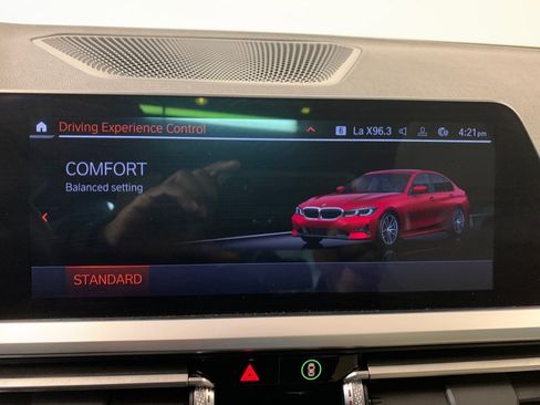 Used 2022 BMW 330i xDrive Sedan w/ Premium Package 2 AWD/4WD image 41