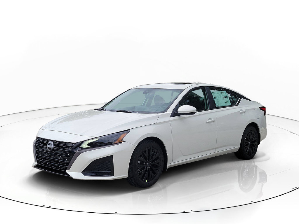 New 2026 Nissan Altima 2.5 SV FWD image 1