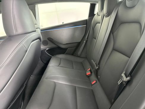 Used 2025 Tesla Model 3 Long Range RWD image 15