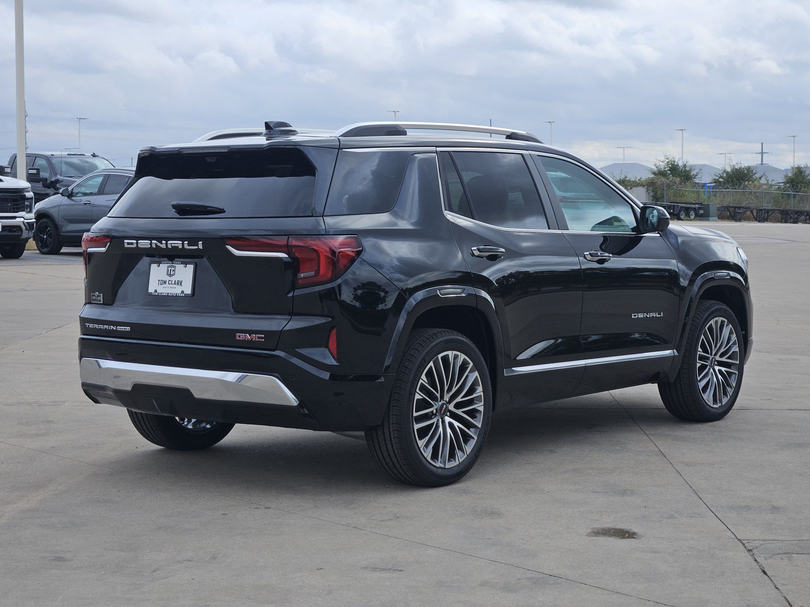 New 2027 GMC Terrain Denali AWD/4WD image 4