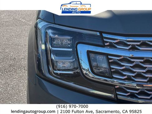 Used 2019 Ford Expedition Platinum AWD/4WD image 7