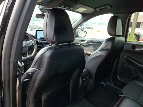 Used 2024 Ford Escape ST-Line AWD/4WD image 21
