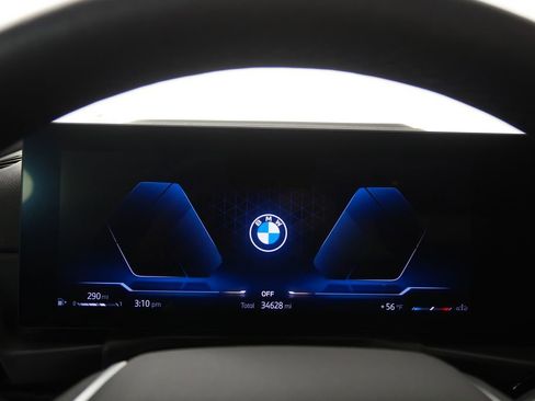 Used 2024 BMW 230i Coupe w/ Premium Package image 15