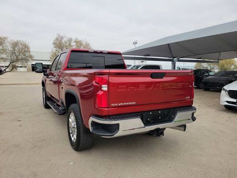 Used 2024 Chevrolet Silverado 2500 LTZ w/ LTZ Convenience Package image 4
