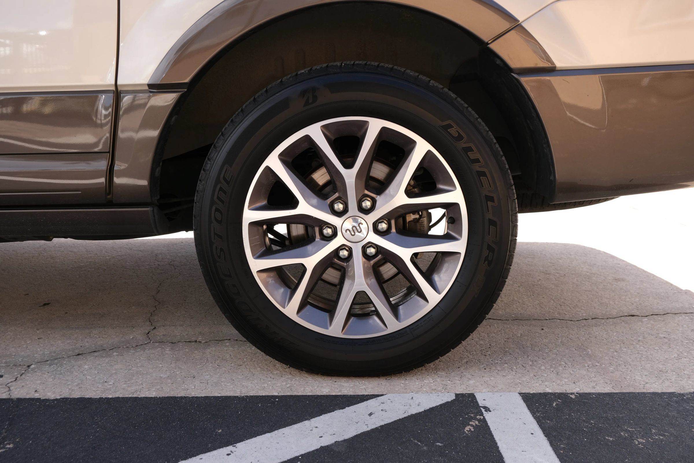 Used 2017 Ford Expedition EL King Ranch AWD/4WD image 19