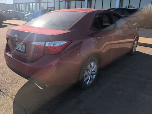Used 2016 Toyota Corolla LE image 4