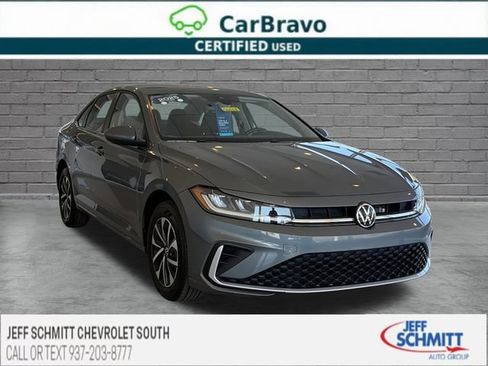 Used 2025 Volkswagen Jetta S FWD image 1