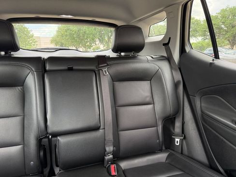 Used 2024 GMC Terrain SLT AWD/4WD image 39