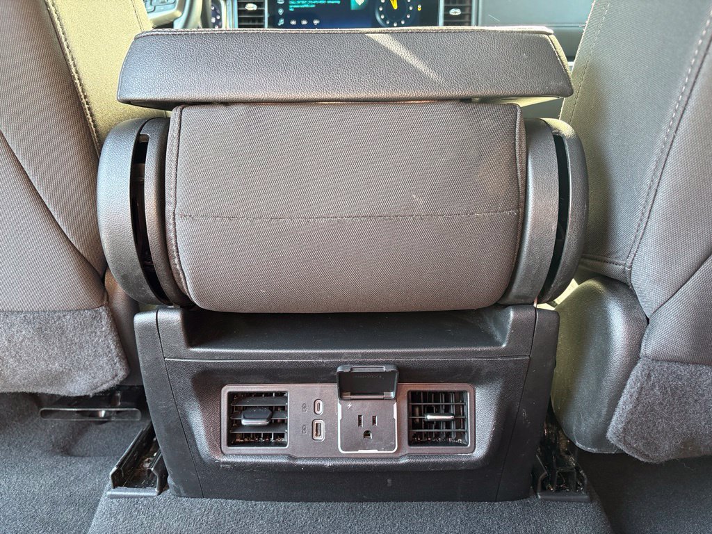 Used 2025 Chevrolet Silverado 1500 LT AWD/4WD image 32