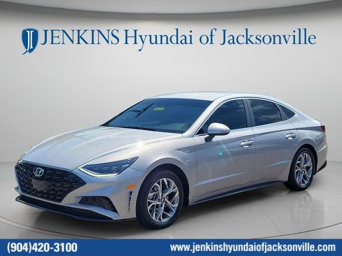 Used 2023 Hyundai Sonata SEL FWD image 12