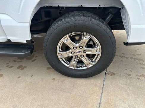 Used 2022 Ford F150 XLT w/ Equipment Group 302A High AWD/4WD image 8