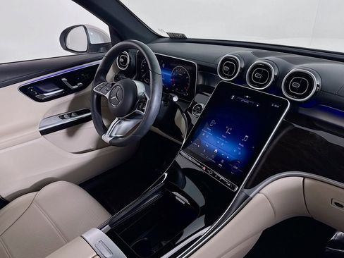 Certified 2023 Mercedes-Benz GLC 300 GLC 300 image 16