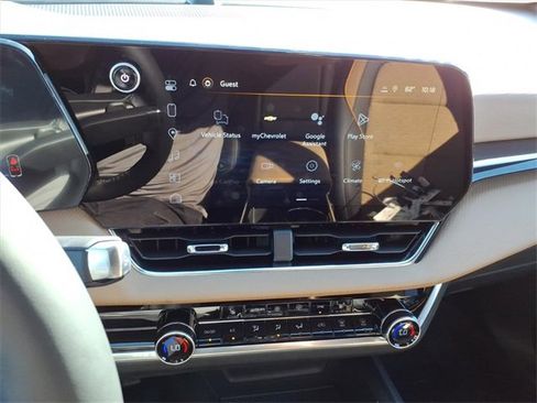 New 2026 Chevrolet Equinox ACTIV w/ Safety and Technology Package image 11