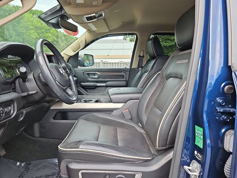 Used 2021 RAM 1500 Laramie AWD/4WD image 14
