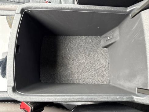 Used 2021 Volkswagen Atlas SEL Premium image 23