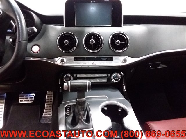 Used 2019 Kia Stinger GT RWD image 11