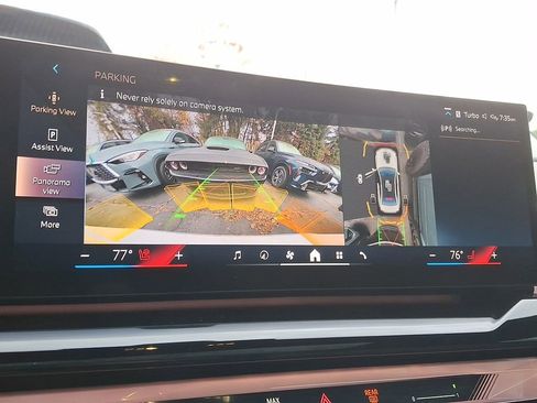 Used 2025 BMW i5 xDrive40 w/ Executive Package image 11