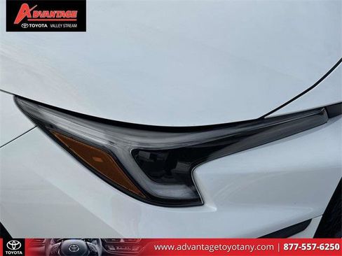 Certified 2023 Toyota Corolla SE w/ Carpet Mat Package (TMS) image 10