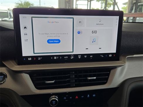 New 2025 Ford Explorer Active w/ Active Comfort Package image 13