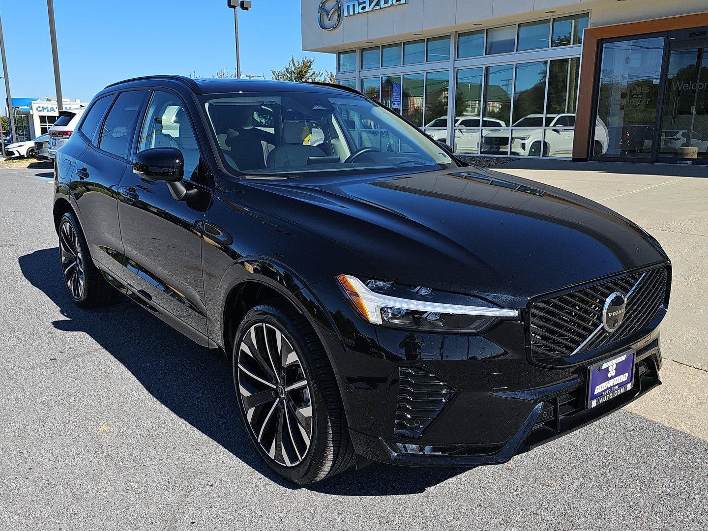 Used 2026 Volvo XC60 B5 Ultra w/ Protection Package Premier AWD/4WD image 1