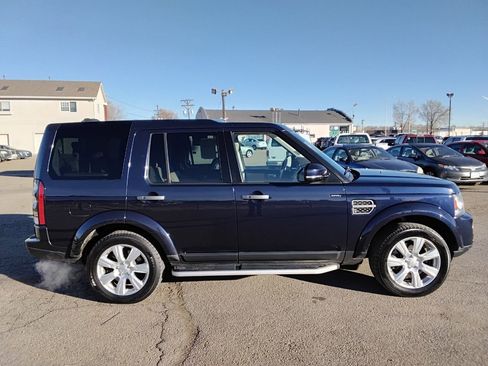 Used 2016 Land Rover LR4 HSE image 4