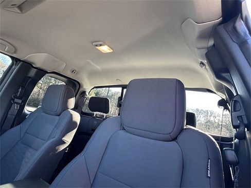 New 2026 Nissan Frontier S image 25