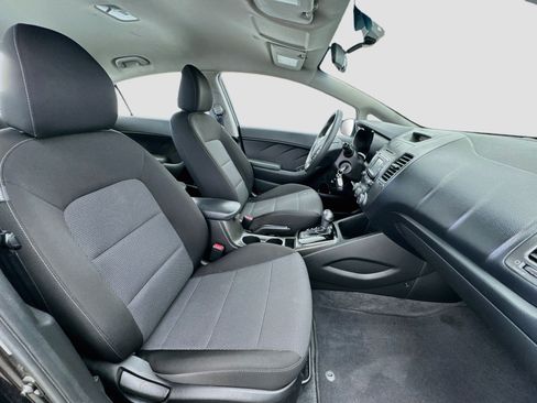 Used 2018 Kia Forte LX w/ LX Rear Camera Package FWD image 18
