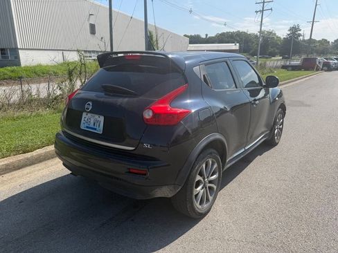 Used 2011 Nissan Juke SL w/ Sport Pkg FWD image 3