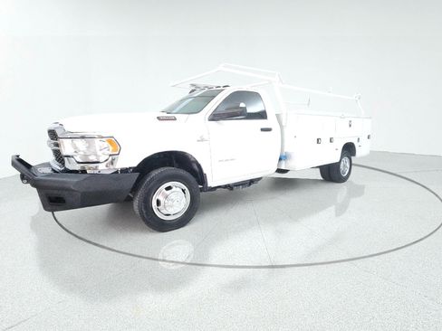 Used 2022 RAM 3500 Tradesman AWD/4WD image 5