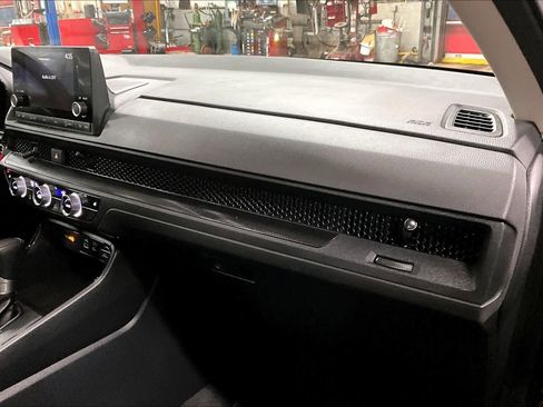 Used 2024 Honda CR-V EX image 17