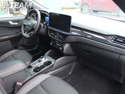 Used 2025 Ford Escape ST-Line w/ Tech Pack #1 image 27